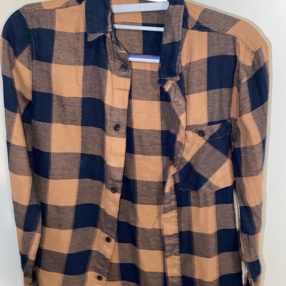 Long sleeve button down shirt